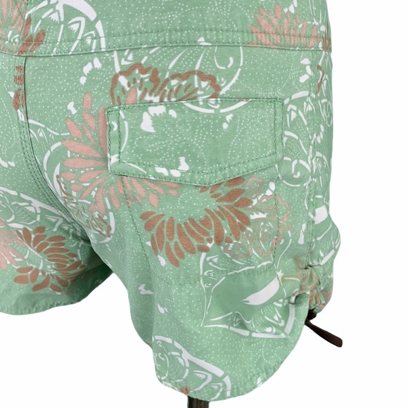 Ripcurl Green Floral Side Cinched Board Shorts - Picture 8 of 16